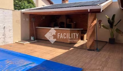 Casa com 3 quartos à venda na Rua Silvino Gobbi, 90, Parque Jambeiro, Campinas, 150 m2 por R$ 750.000