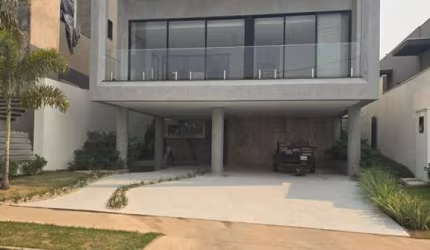Casa para Venda em Várzea Grande, Petrópolis, 4 dormitórios, 4 suítes, 2 vagas