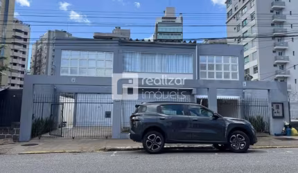 Casa com 5 quartos para alugar no Centro, Florianópolis  por R$ 28.000