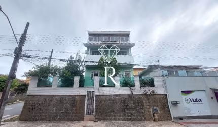 Casa em condomínio fechado com 3 quartos para alugar na Bela Vista, São José  por R$ 5.500