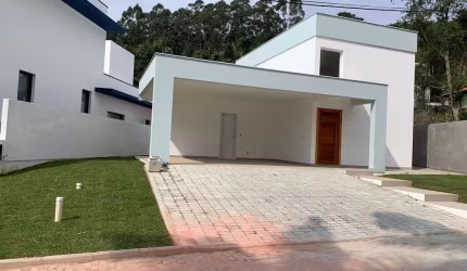 Casa em condomínio fechado com 3 quartos para alugar no Cachoeira do Bom Jesus, Florianópolis  por R$ 8.500