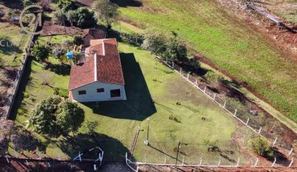 Chácara à venda em Londrina, Jardim União da Vitória, com 3 quartos, com 48400 m²