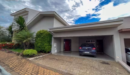 Casa à venda em Londrina, Parque Jamaica, com 4 quartos, com 205 m², VILLAGE PINHEIRO