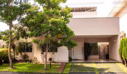 Sobrado para Venda em Foz do Iguaçu, Condomínio Residencial Vila A Park, 2 dormitórios, 1 suíte, 3 banheiros, 2 vagas