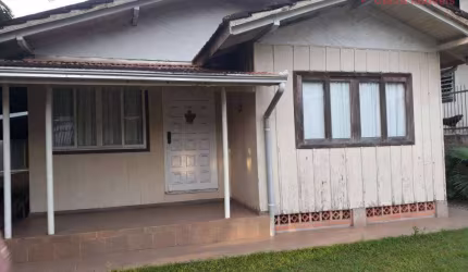 Casa com 3 dormitórios à venda, 130 m² por R$ 780.000,00 - Floresta - Joinville/SC