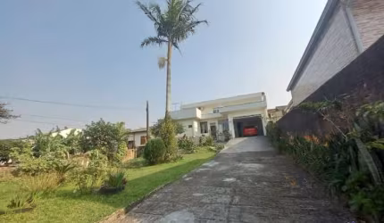 Casa 4 dorm - Barreiros - 7721