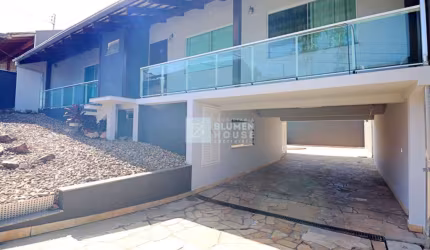 Casa com 3 quartos à venda no Fortaleza, Blumenau , 140 m2 por R$ 1.290.000