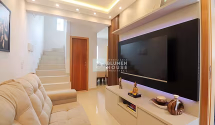 Casa em condomínio fechado com 2 quartos à venda no Velha, Blumenau , 70 m2 por R$ 395.000