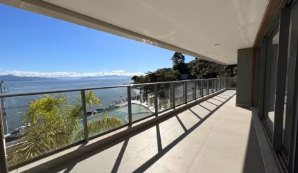 APARTAMENTO NOVO- FRENTE MAR