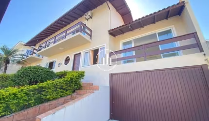 Casa 4 Quartos com 1 Suíte e 242m² - Barreiros