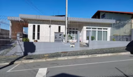 Casa em Jardim Atlântico - Florianópolis