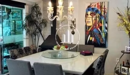 Casa 6 Dormitórios, Sendo 2 Suítes