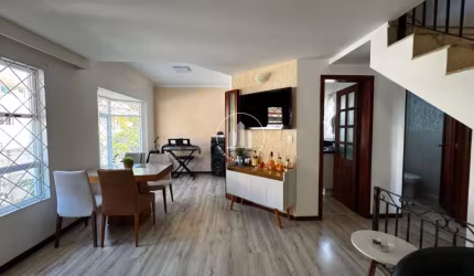 Casa 4 Dormitórios, Sendo 1 Suíte