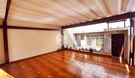 Sobrado para venda com 3 quartos, 133m²