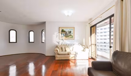 Apartamento tipo para venda com 4 quartos, sendo 2 suítes, 175.72m²