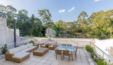Casa tipo para venda com 4 quartos, sendo 1 suíte, 440m²
