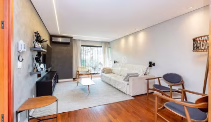 Sobrado para venda com 3 quartos, sendo 1 suíte, 186m²