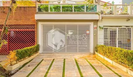 Sobrado para venda com 5 quartos, sendo 1 suíte, 231m²