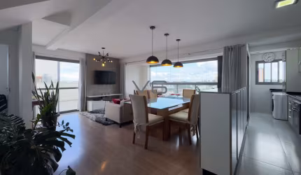 Apartamento Cobertura Duplex com 3 quartos, 144 m² privativos, 2 vagas de garagem, no Água Verde, Curitiba - PR.