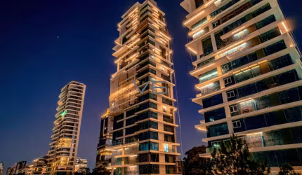 Apartamento mobiliado de Alto Padrão com 4 suítes, 245 m² privativos, 3 vagas de garagem, no Ecoville, Curitiba - PR.