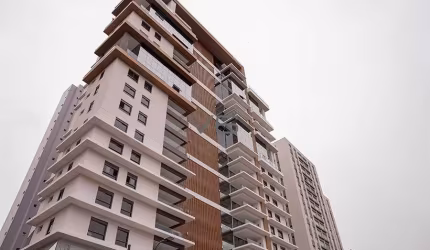 Apartamento Duplex , 3 Suítes, 3 vagas, 252m² área privativa, no Cabral - Curitiba - PR.