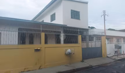 Casa 3 quartos a venda no bairro Japiim, Manaus