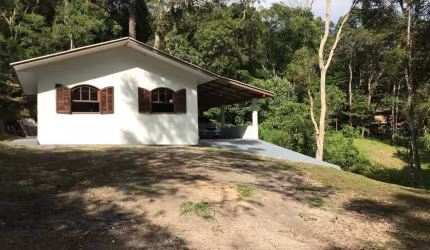 Chácara com 1 dormitório à venda, 2000 m  por R  385.000,00 - Leão - Agudos do Sul PR