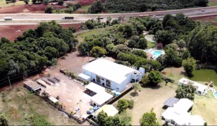 Chácara com 4 dormitórios à venda, 1400000 m² por R$ 8.000.000,00 - Jardim Porto Alegre - Toledo/PR