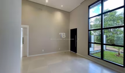 Casa com Jacuzzi e Espaço Gourmet à Venda no Desbravador, Chapecó