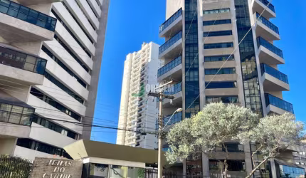 Apartamento em Vila Izabel  -  Curitiba