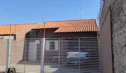 Casa com 2 quartos à venda na Rua A-1, 43254, Jardim Nossa Senhora Aparecida, Cuiabá, 225 m2 por R$ 320.000