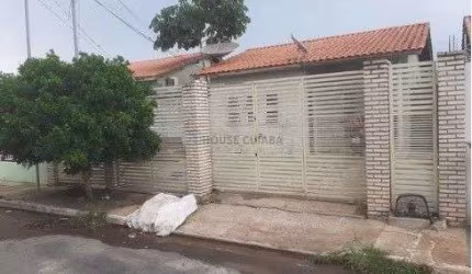 Casa com 2 quartos à venda na Rua Cardeal, 23, Recanto dos Pássaros, Cuiabá, 250 m2 por R$ 270.000
