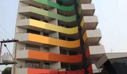Apartamento Um por Andar no Edificio Michele Cler