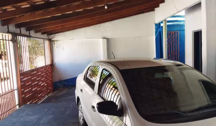 Casa com 2 quartos à venda na Rua Gralha, 123, Recanto dos Pássaros, Cuiabá, 180 m2 por R$ 249.000