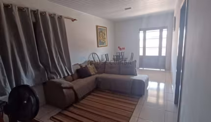 Vendo Casa na Rua Antonio Sotero de Almeida