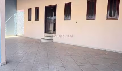 Casa de 3 quartos com suíte: conforto e tranquilidade para sua família.