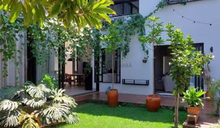 Casa dois pisos com excelente localização na cidade de Primavera do Lesta MT
