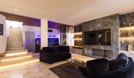 Casa Alto Padrão com Piscina Aquecida á venda, 4 Suítes e Área Gourmet no Pilarzinho – Curitiba/PR