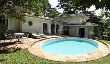 Casa com 5 dormitórios 3 vagas a venda no Panamby