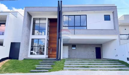 Casa de Alto Padrão em Condomínio Fechado – 5 Quartos, Lazer Completo e Segurança 24h!