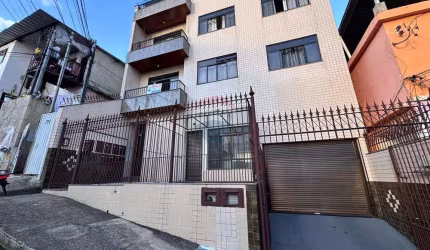 Oportunidade única! Apartamento com 2 quartos sendo uma suíte, varanda, área externa, 1 vaga de garagem
