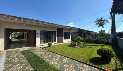 Casa com 3 quartos no Guanabara em Joinville