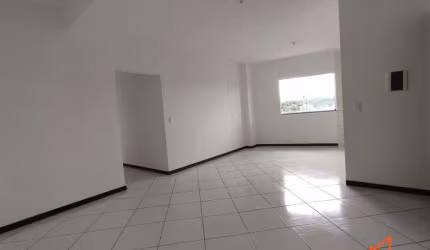 Apartamento com 2 quartos no Floresta em Joinville