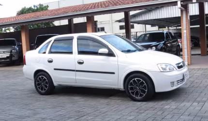Chevrolet corsa sedan 1.8 mpfi flexpower 8v 4p - branca - 2004/2004