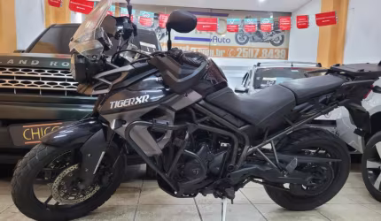Triumph tiger 800 xr trail