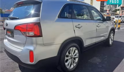 Kia sorento 2013 2.4 s.253 4x2 16v gasolina 4p automático