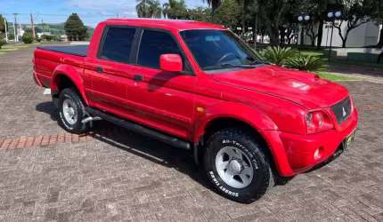 Mitsubishi l200 sport 4x4 - vermelha - 2003/2004