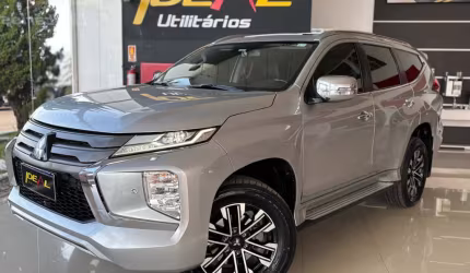 Mitsubishi pajero hpe-s 2.4  4x4 - prata - 2021/2022