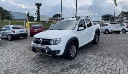 Renault duster oroch 1.6 flex - branca - 2017/2018