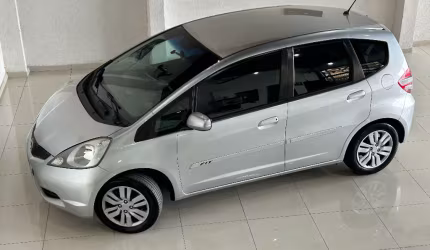 Honda fit 1.4 manual 2012 placa a, veiculo muito conservado